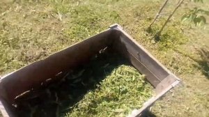 Сбор скошенной травы...