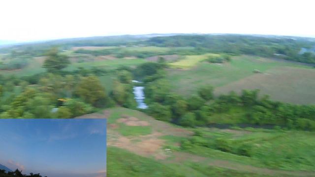 Low cost drone (syma x8hg) camera test. I'm impressed with the video quality and stability. смотреть онлайн