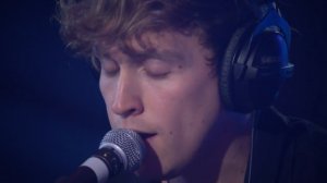 Rhodes covers Элли Голдинг / Ellie Goulding Love Me Like You Do in the Live Lounge 2015