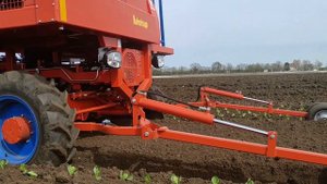Ferrari Rotostrapp Transplanter – Cubic blocks