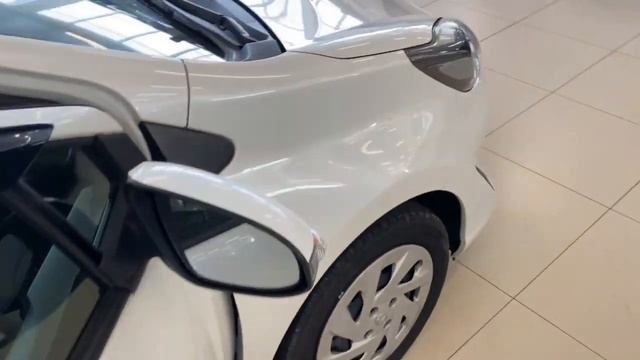 Toyota Aqua, 2018 год смотреть онлайн