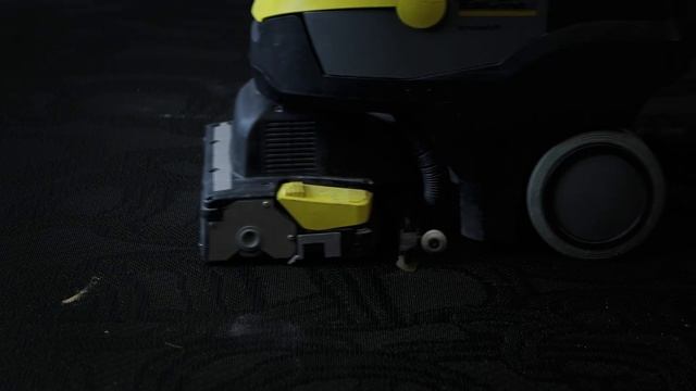 How to clean your Bolon flooring with the roller brush method смотреть онлайн