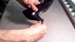 Как поменять набойки на женских туфлях Видео урок 1 Ремонт обуви