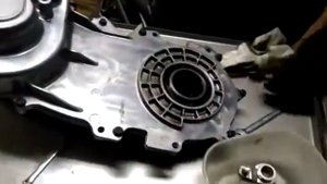 Снятие коробки снегохода Lynx Comander 600 e-tec(этап 9)