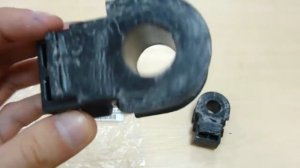 Оригинальные втулки переднего стабилизатора 546133UB0A на NISSAN X-TRAIL T31