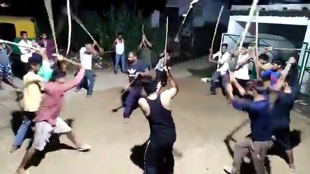 Lathi ka khel смотреть онлайн