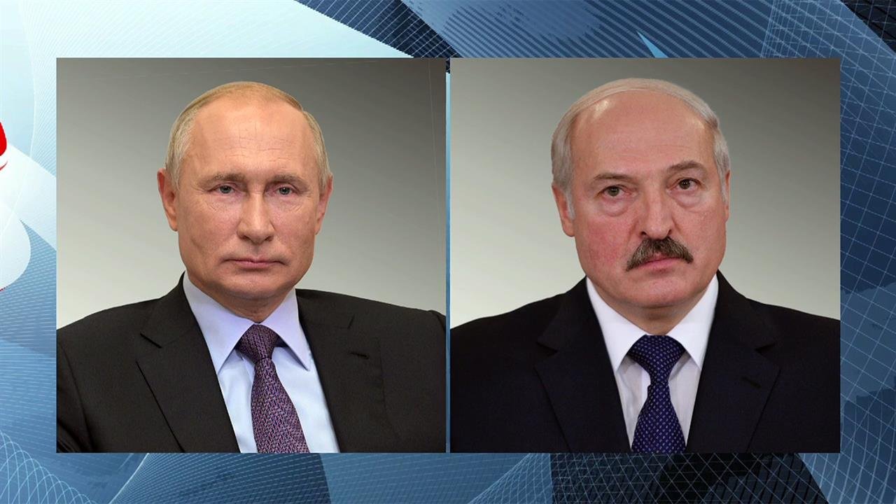 Владимир Путин провел телефонный разговор с президентом Белоруссии Александром Лукашенко