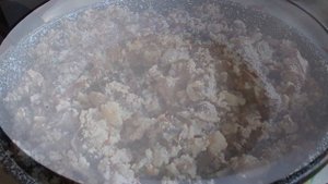 Сытный пирог с начинкой из замороженных грибов