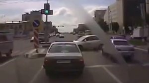 Вырубил бабу с подачи! Ржач! Драки. пьяные бои