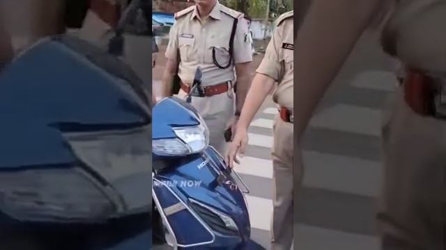 Three Girl seat on single scooter ? and drive without helmet #durgpolice #besafe #policepower