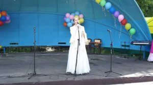 "В ритме вальса" И. Дунаевский