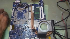 Ноутбук Samsung нет изображения. Ремонт своими руками.