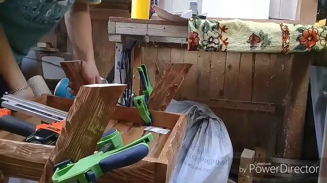 Деревянный столик для сада своими руками смотреть онлайн