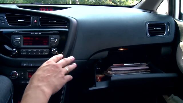 Драйв-обзор Киа Сид JD - комплектация MID вид изнутри (часть 3 из 4) смотреть онлайн