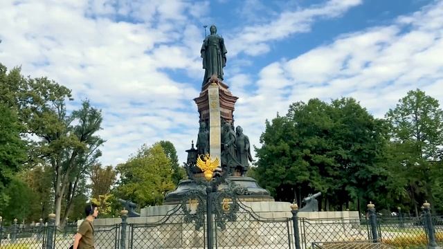 125-летие истории памятника Екатерине II