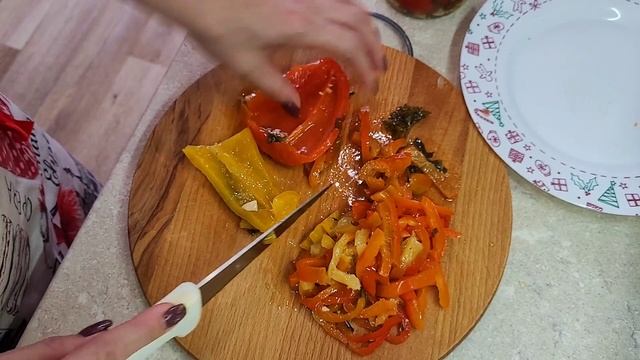 Скумбрия тушёная, с "изюминкой". Очень легко и очень просто. смотреть онлайн