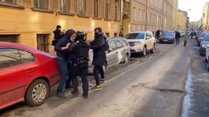 Отбросы напали на ОМОН #омон #полиция #сбп #санктпетербург #отбросы