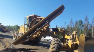 Автогрейдер Caterpillar 140K подготовка к работе