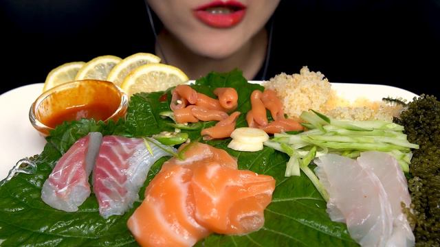 SUB)TOBIKO EGGS RED SNAPPER FLATFISH SALMON SPOON WORM ASMR MUKBANG 해산물 파티 날치알 참돔 연어 광어 개불 리얼사운드 먹방