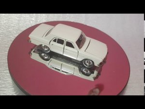 Масштабная модель Волга ГАЗ 3102 1/43 СССР