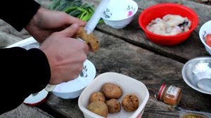 Уха из трёх видов рыбы готовим на природе | VKAZANE.COM