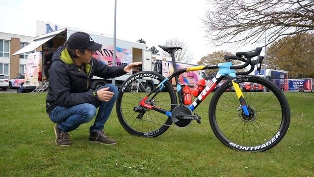 Paris-Roubaix Femme 2023 Tech: Elisa Longo Borghini's Trek Domane SLR смотреть онлайн
