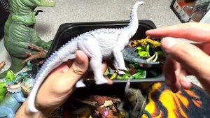 Box of Prehistoric Animals & Dinosaurs - Smilodon, Dimetrodon, Ichthyosaurus, Plesiosaurus, T-Rex