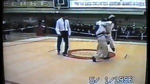 рукопашный бой-поединки Потапова Дениса Сергеевича, часть 1, переход с карате на рукопашку