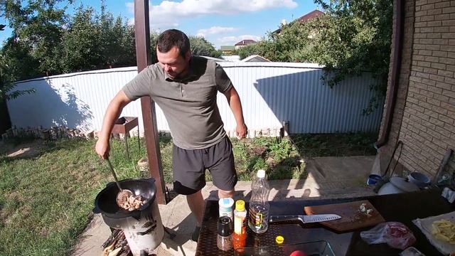 Как приготовить вкусную шаурму в домашних условиях? Рецепт шаурмы! смотреть онлайн