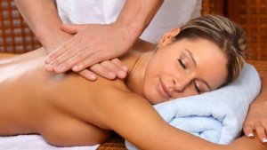 Сюрприз во время массажа. Основана на реальных событиях.mp4