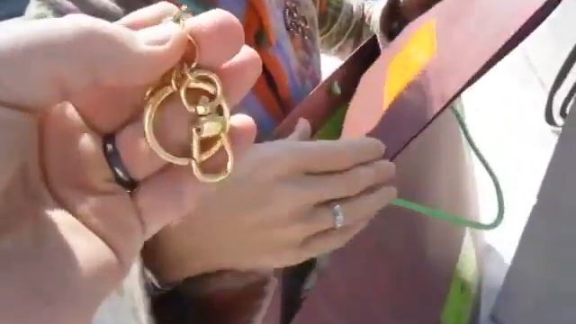 @Сергей Симонов и его красивая бывшая жена на шоппинге в Испании. смотреть онлайн