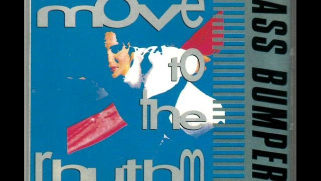 Move it to the rhythm. Move it to the rhythm