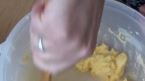 Сливочное масло делаю сама в домашних условиях.