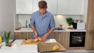 ЗАПЕЧЕННАЯ КАРТОШКА с БЕКОНОМ - невероятный рецепт от шефа Бельковича!