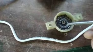 Гремит вентилятор оттайки индезит