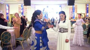 Айнур Бердикулова "Кыз узатуу"