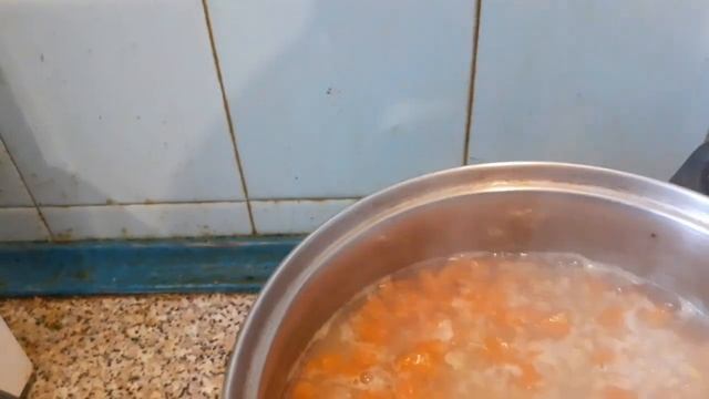 На обед варю постный рассольник с перловкой смотреть онлайн