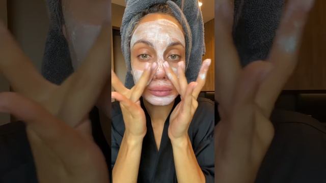 Как добиться идеально гладкой кожи без прыщей #уходзакожей смотреть онлайн