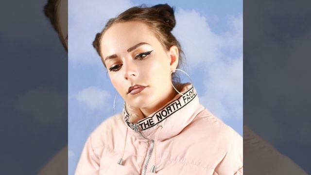 Pink and Blue смотреть онлайн