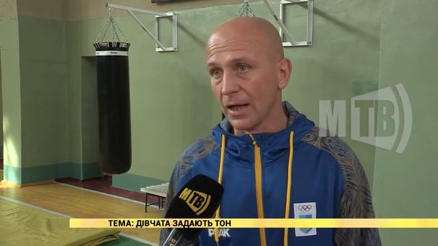 Девчонки задают тон! Боксерский клуб M•Sport в Сартане смотреть онлайн
