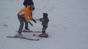 Первый раз на горных лыжах в 2 года и 4 месяца