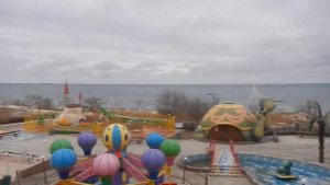 Актау | Спуск с 7 мкр к морю через детский развлекательный комплекс Skazka