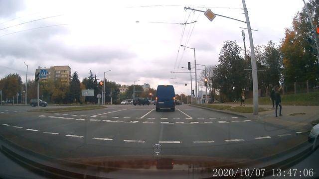 Дтп Притыцкого - Ольшевского. Пассажир без сознания. 07.10.2020 смотреть онлайн