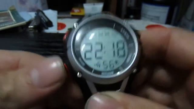 Как выключить ежечасной сигнал на часах пульсометра Heart Rate Monitor смотреть онлайн