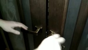 Магнитный замок для распашных дверей