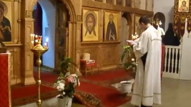 читаю апостол на Пасху (2007 г.).avi смотреть онлайн