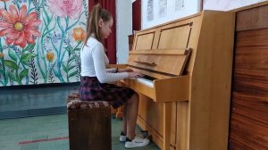 Городовиченко Юлия. И.С. Бах Французская сюита 3 си минор. Менуэт