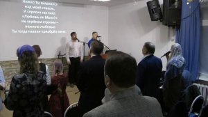 О Господь, в молитве пред Тобой склоняюсь, благодарность сердца приношу Тебе