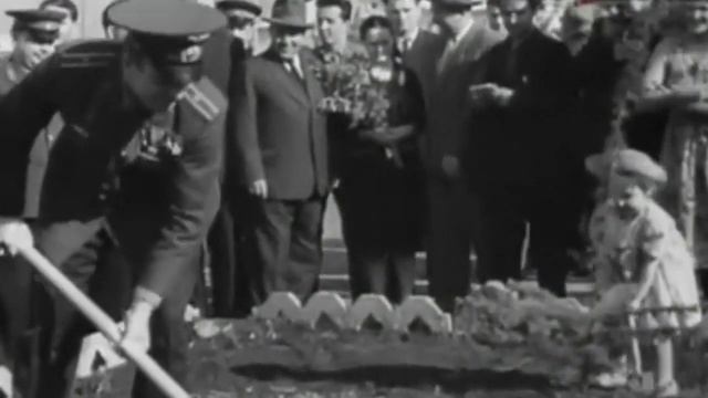 ТЫ БЫЛ, И ТЫ ЕСТЬ посвящается Юрию Гагарину дуэт ОТКРЫТЫЙ КОСМОС смотреть онлайн