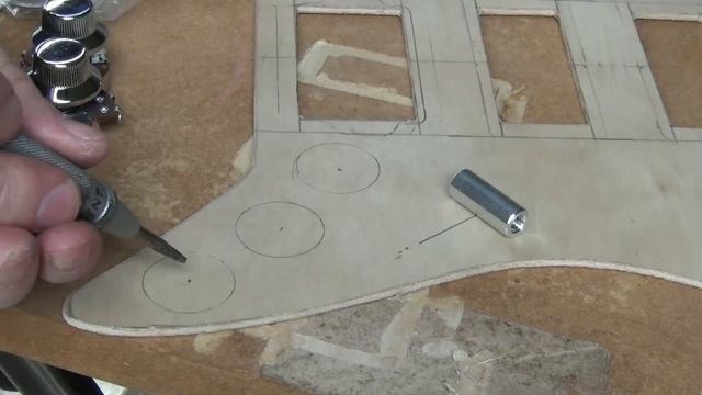 Building Johnny Silverhands Guitar from Cyberpunk 2077 From Scratch! | Custom Video Game Guitar смотреть онлайн